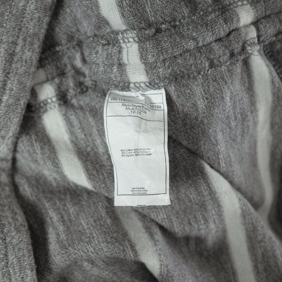 Roxy Grey Striped Pullover Sweater Hoodie Size Medium - Picture 5 of 5